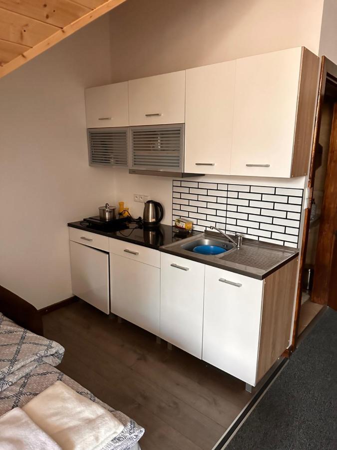 Kamienny Dworek Exterior foto