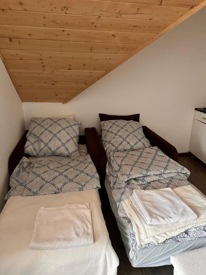 Kamienny Dworek Exterior foto